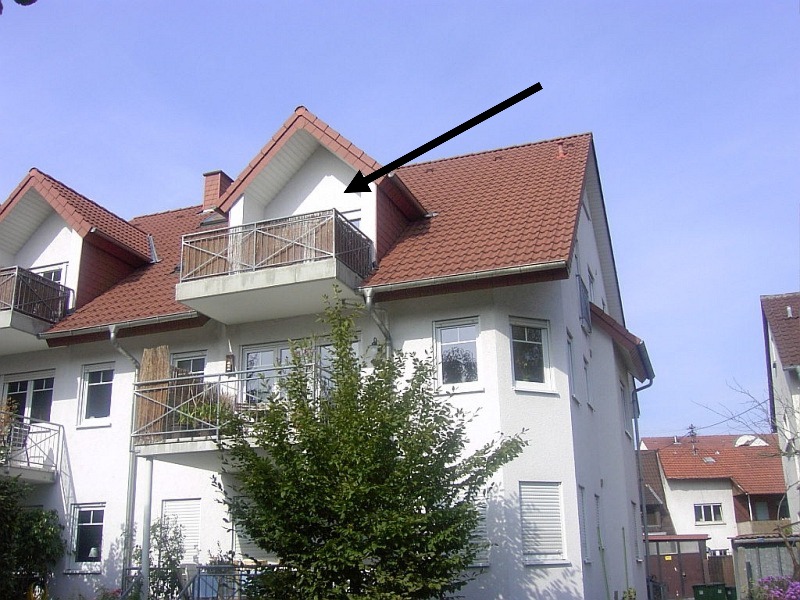 Pfiffige 3-Zimmer-Dachgeschoss-Maisonette mit Balkon in guter Lage - Foto 1