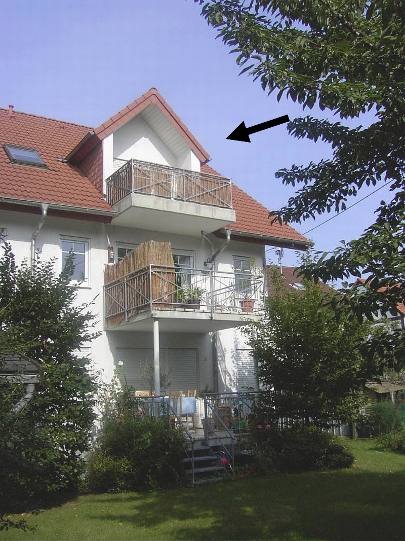 Pfiffige 3-Zimmer-Dachgeschoss-Maisonette mit Balkon in guter Lage - Foto 3